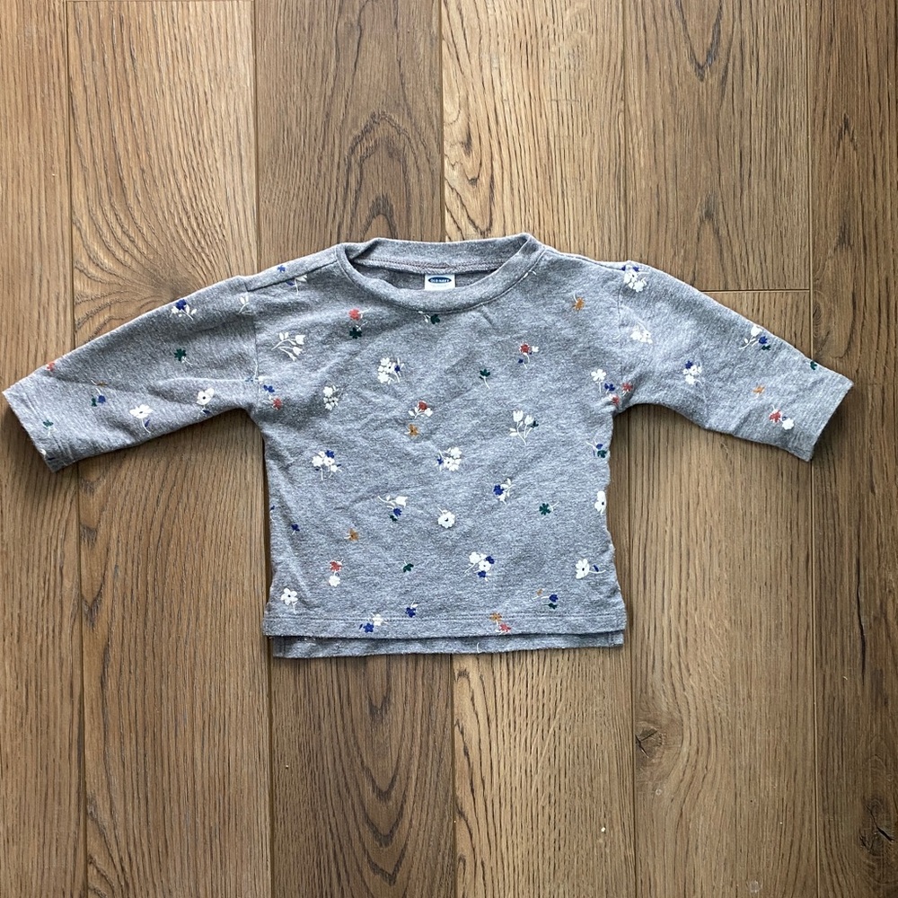 Old Navy | Gray Kids Long Sleeve Tee with Floral Accents